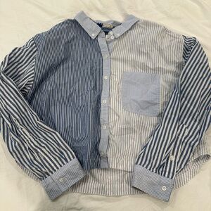 American Eagle Button Up